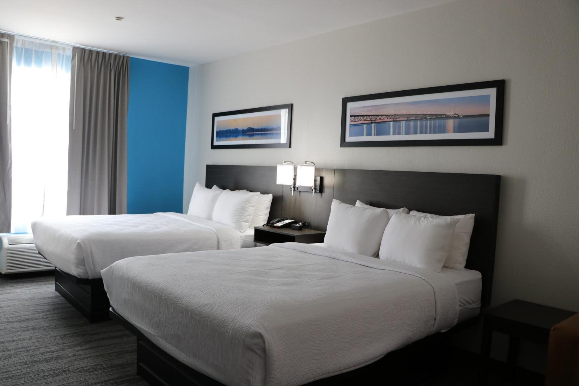 Quality Inn & Suites Buda Esterno foto